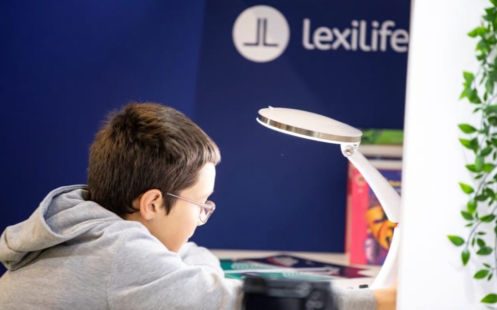 Dyslexia Treatment Using Light Dyslexia Treatment Using Light